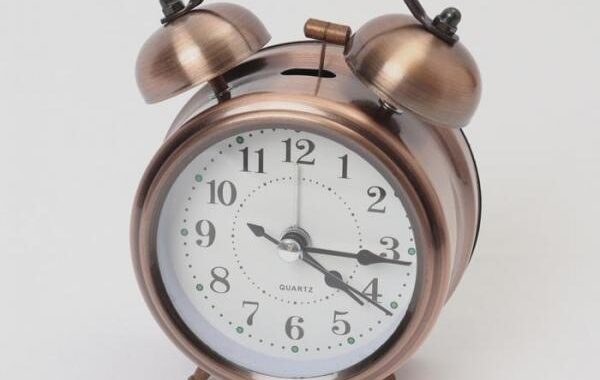 【 レッドブロンズ 】目覚まし時計 pmylock39目覚まし時計 ベル アンティーク 通販 アナログ時計 アナログ めざまし時計 目覚まし 時計 アラームクロック アラーム クロック 置時計 置き時計 めざまし ダブルベル ツインベル 金属 金属ベル